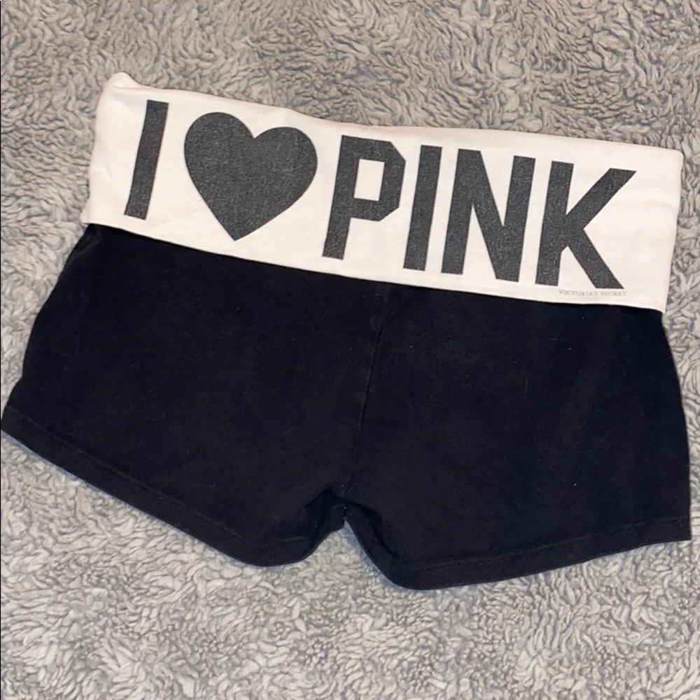 VS Yoga Short